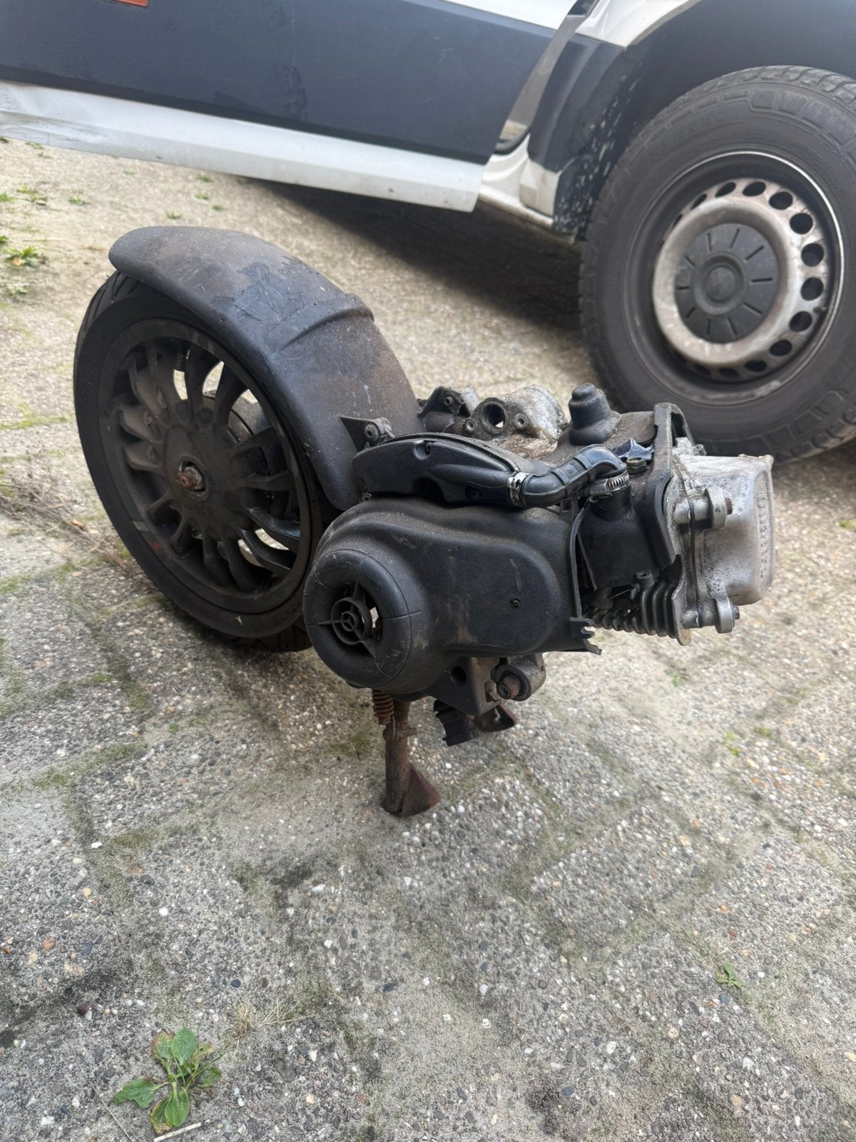 Vespa Sprint/Primavera 4klepper motorblok met nummers, Ophalen of Verzenden