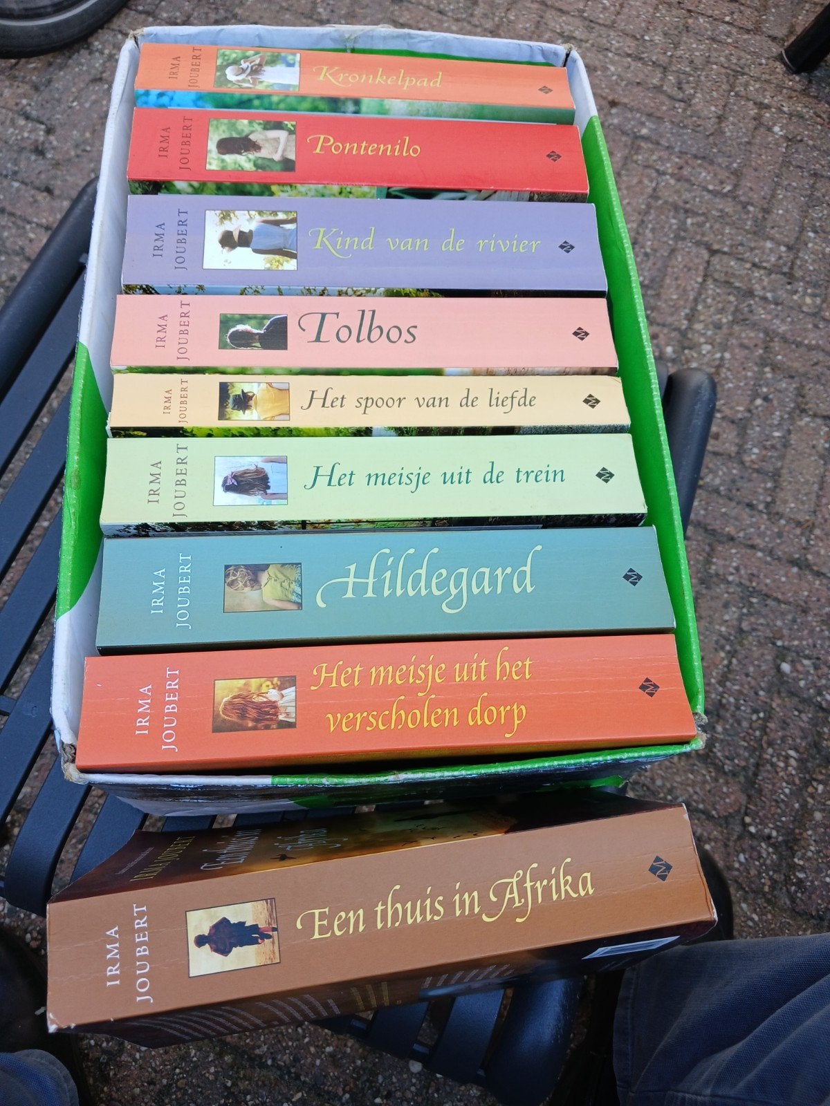 Irma Joubert Boeken Collectie - 3 x 3 triilogieen, Ophalen of Verzenden, Zo goed als nieuw, Irma Joubert, Nederland