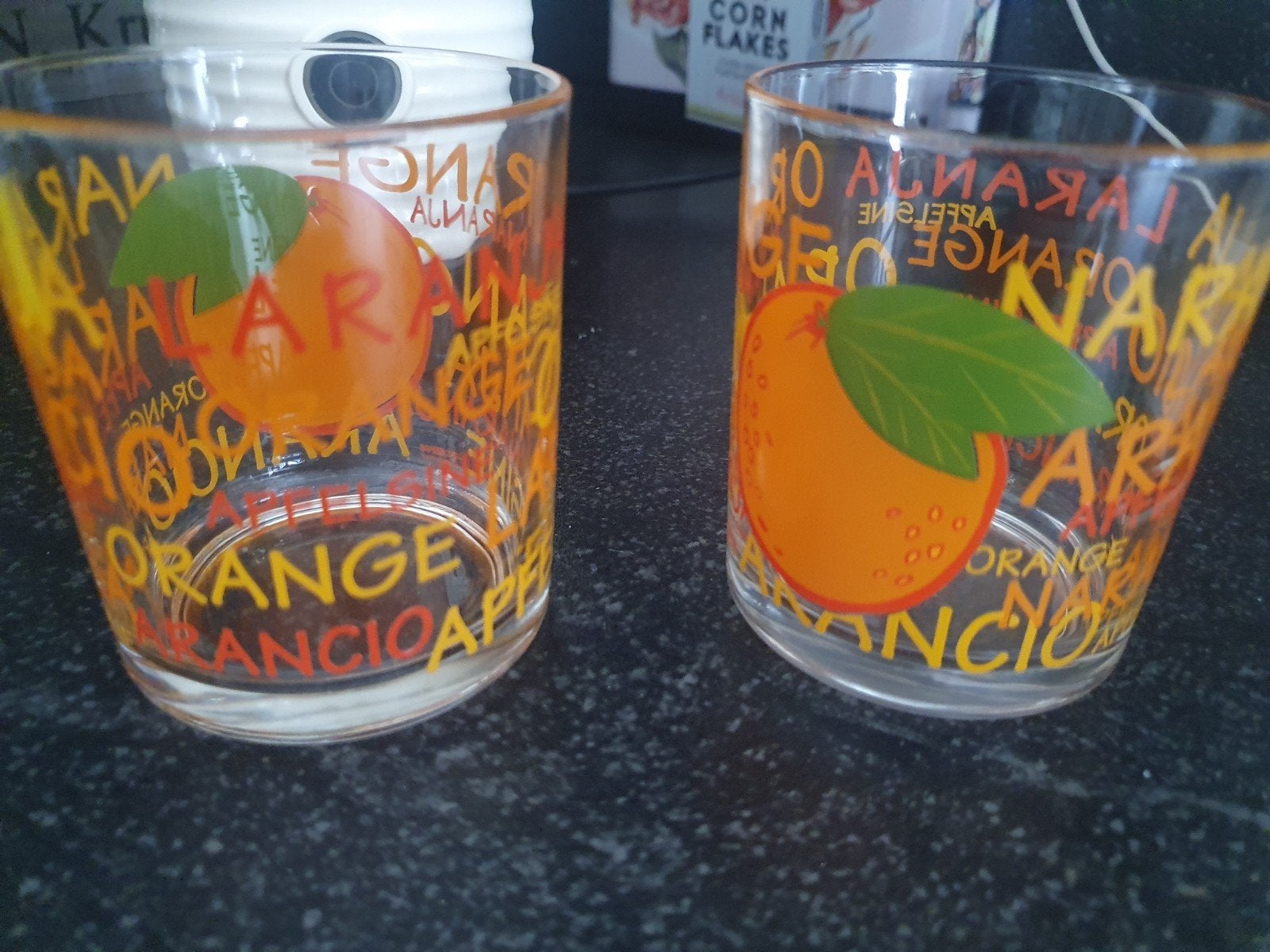 2 Vintage glazen met sinaasappel print en tekst, Glas of Glazen, Ophalen of Verzenden, Overige stijlen, Glas