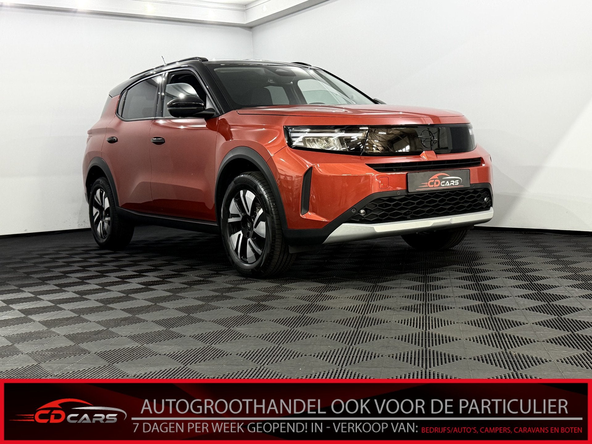 Opel Frontera 1.2 Turbo Hybrid GS 110PK Camera, Navi, Winter, Stof, Gebruikt, 1288 kg, Bedrijf