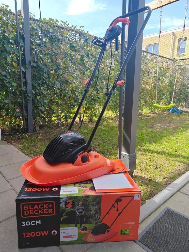 Black and Decker hover grasmaaier, Tuin en Terras, Grasmaaiers, Zo goed als nieuw, Ophalen