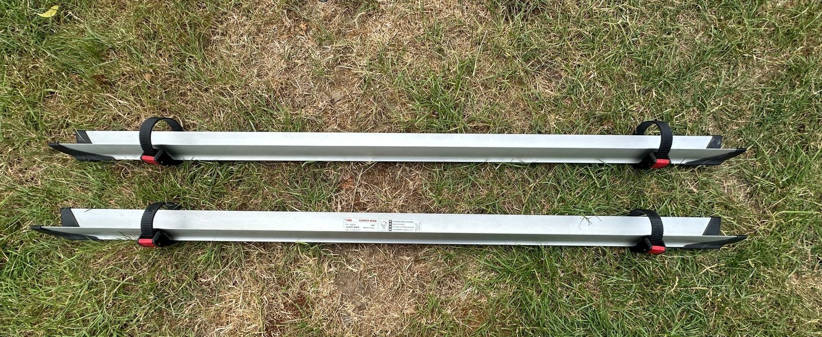 2 stuks Fiamma rails fietsendrager Carry-Bike FP 702233, Elektrische fiets, Ophalen of Verzenden, Zo goed als nieuw, Fietsendrager-accessoire