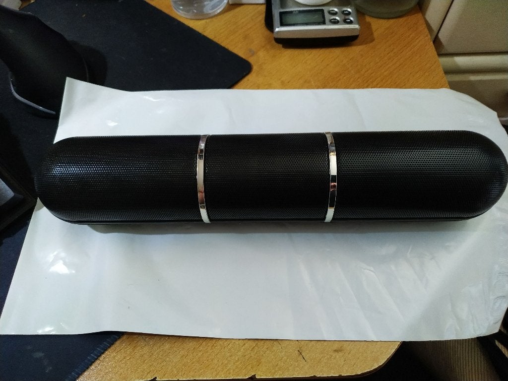 Wireless bluetooth speaker