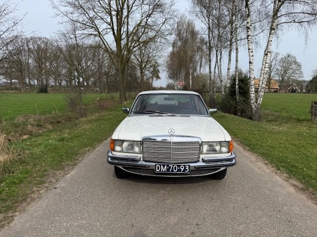Mercedes-Benz S-klasse 280 S handbak 1972, foto 9