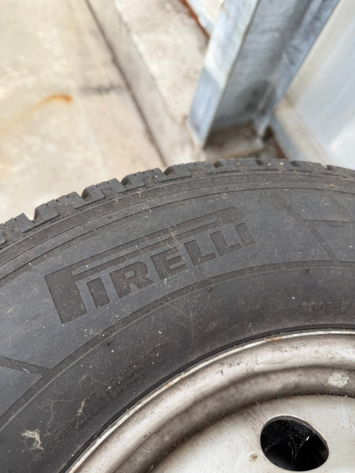 4x Pirelli Camper Winter 225/70 R15C - Ducato/Boxer/Jumper, Ophalen, Gebruikt
