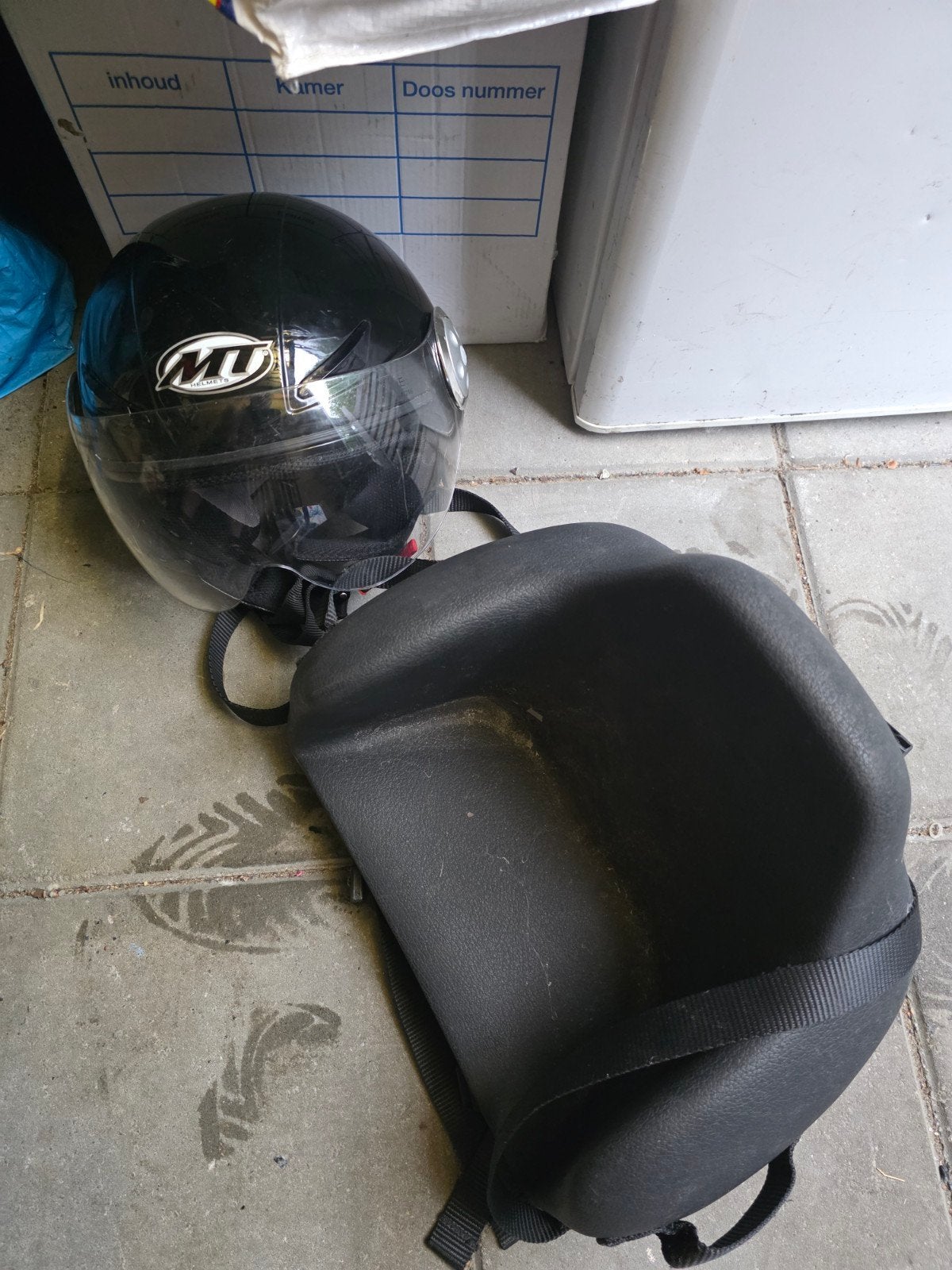 kinderhelm met kinderzitje, Fietsen en Brommers, Ophalen of Verzenden