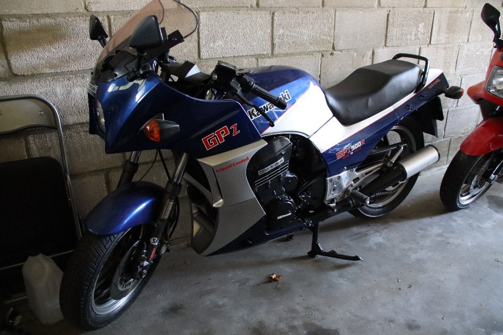 Kawasaki GPZ900 – 1984, Motoren, 4 cilinders, Motorrijbewijs A, Gebruikt, 900 cc