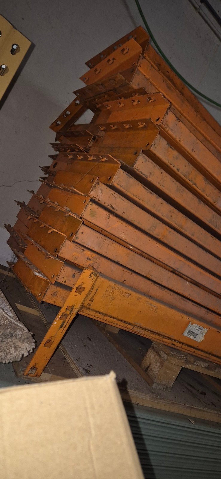 Diverse liggers voor palletstelling - Oranje, Ophalen