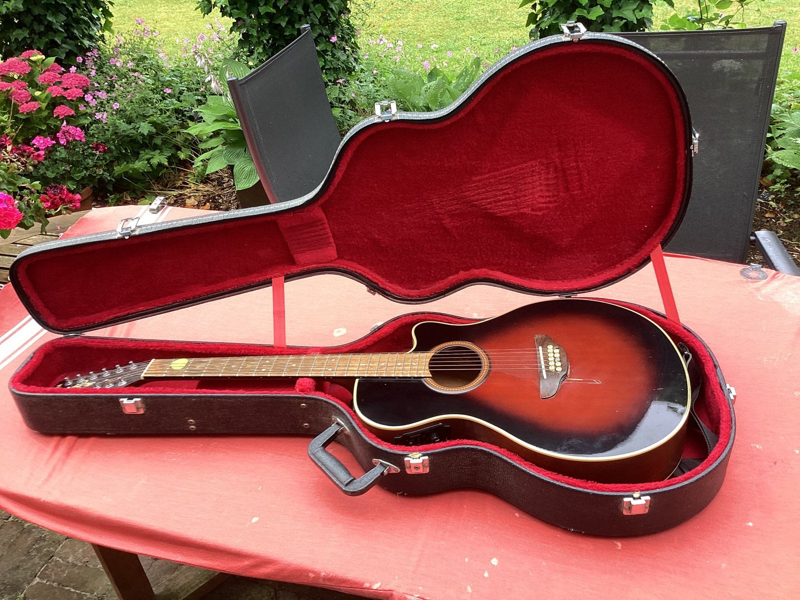 Yamaha  APX  4 12A 12 snarige gitaar inclusief koffer, Muziek en Instrumenten, Ophalen, Gebruikt, Western- of Steelstringgitaar