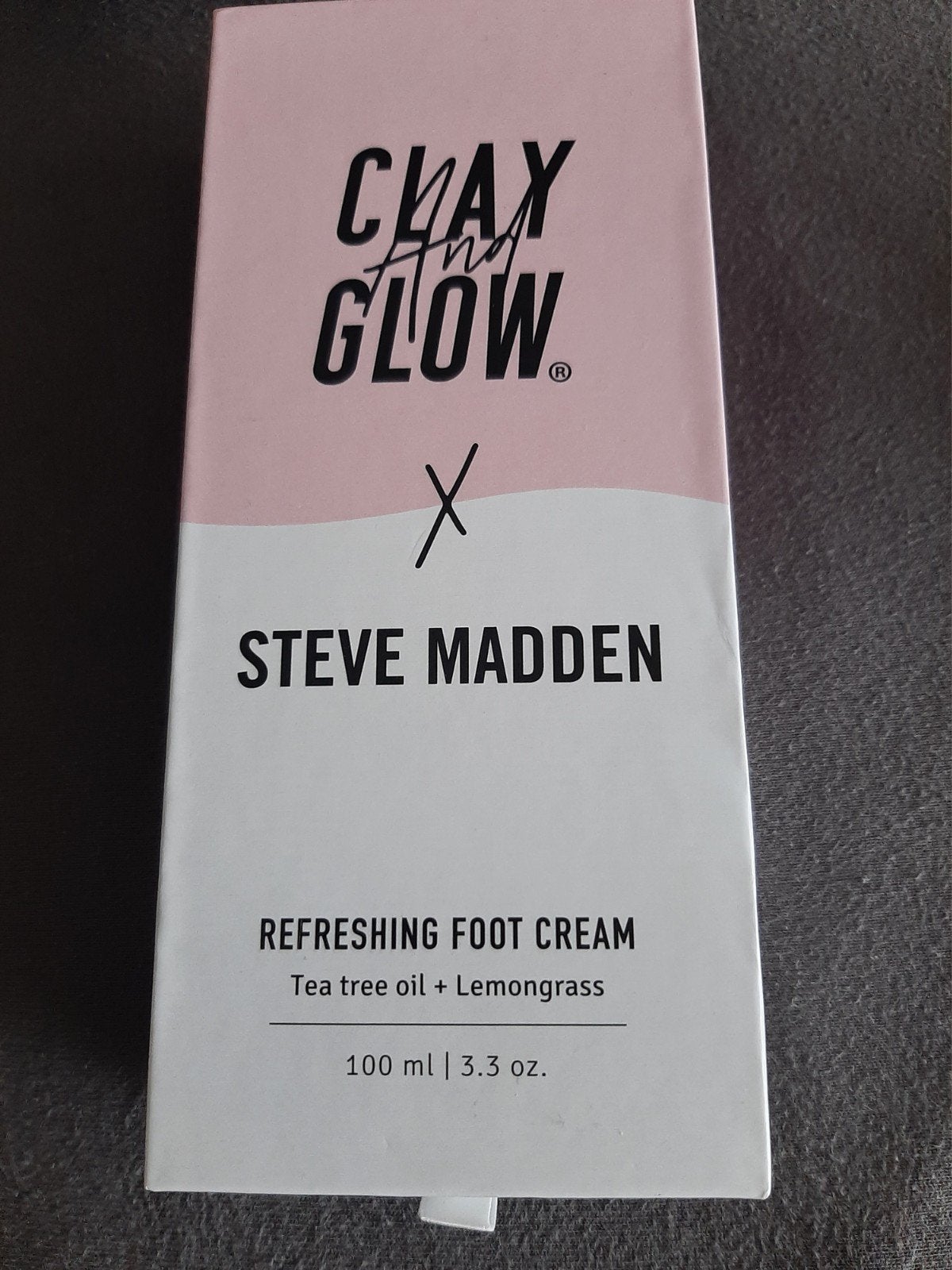 Nieuw Clay and Glow voetencreme, Ophalen of Verzenden, Nieuw, Bodylotion, Crème of Olie