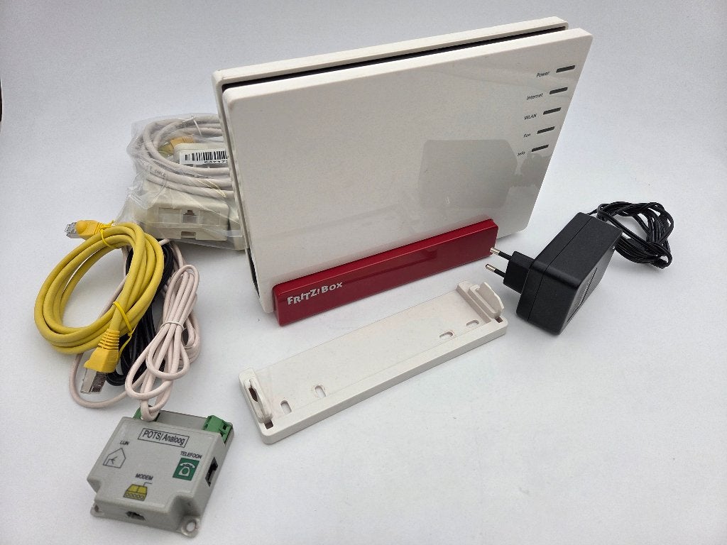 Fritz!Box 7581 VDSL/ADSL2+ Router met Modem, Computers en Software, Ophalen of Verzenden, Gebruikt, Router met modem, AVM FRITZ!Box