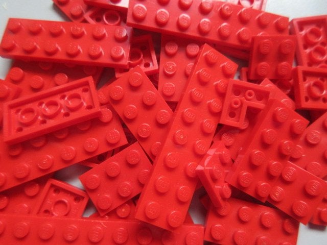 nr. 6435, 50 rode platte plaatjes., Ophalen of Verzenden, Zo goed als nieuw, Complete set, Lego