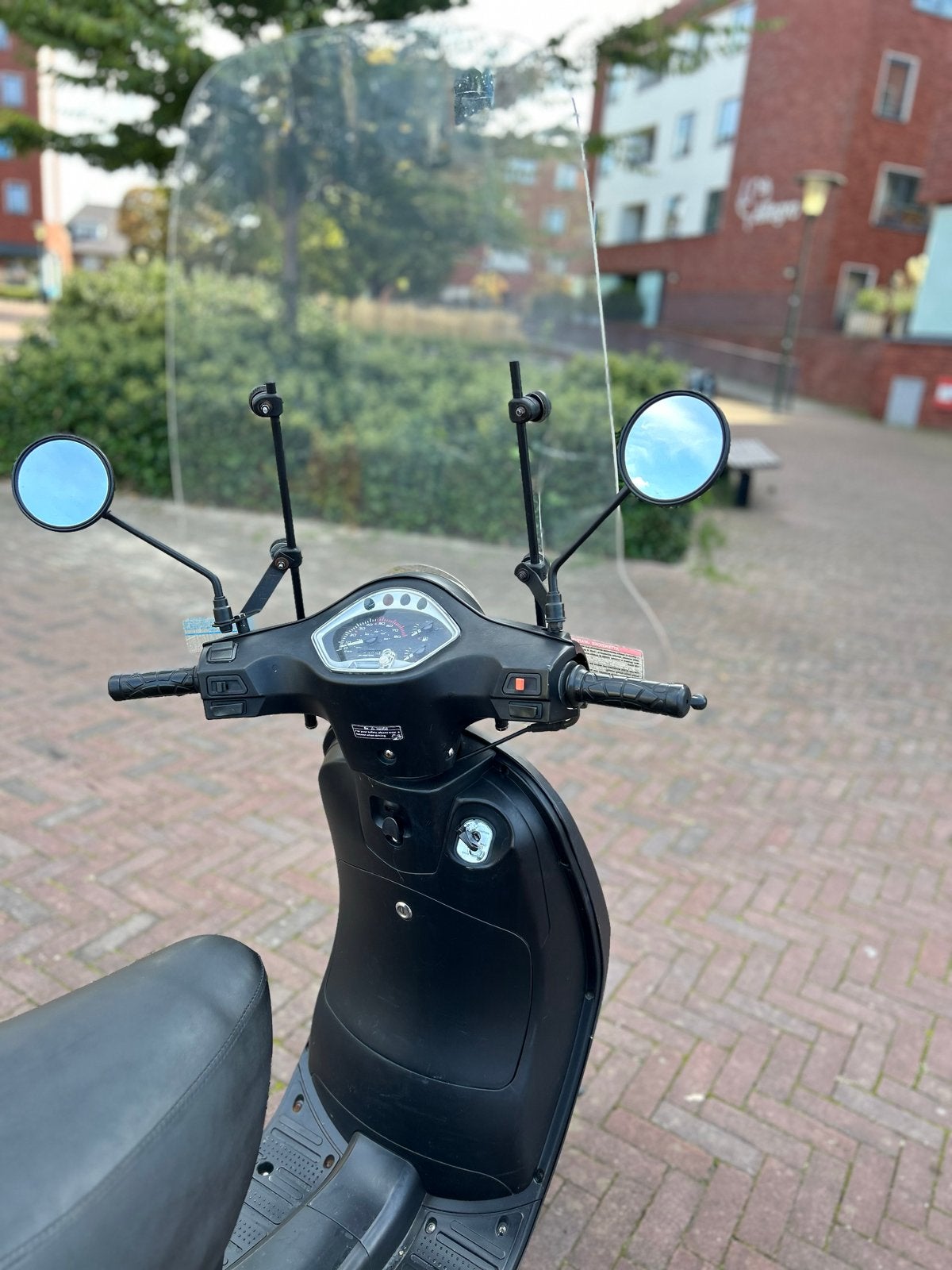 Senzo Riva Lux 2016 - Mat Zwart Scooter, Fietsen en Brommers, Ophalen of Verzenden, Gebruikt, Maximaal 45 km/u, Benzine
