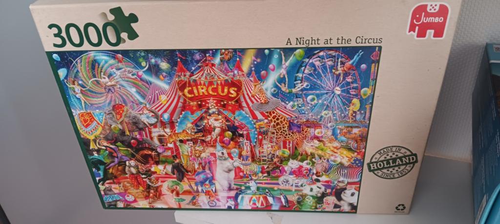 Puzzel A Night at the Circus, Ophalen of Verzenden, Meer dan 1500 stukjes, Zo goed als nieuw