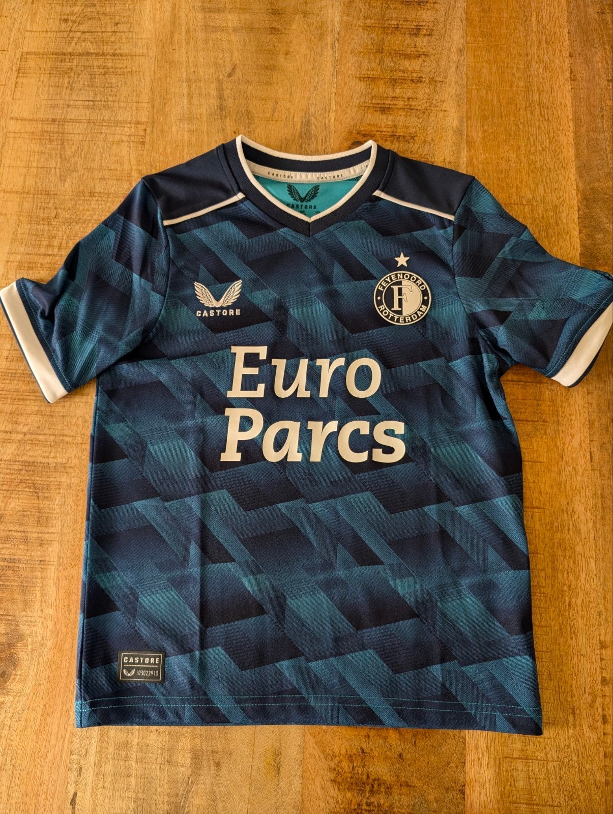 Feyenoord uitshirt 2023-2024 - Maat 134, Castore, Jongen of Meisje, Ophalen of Verzenden, Zo goed als nieuw