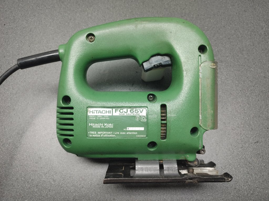 Decoupeerzaag Hitachi FCJ 65v met toerental regeling !, Gebruikt, Decoupeerzaag, Ophalen of Verzenden, 30 tot 70 mm