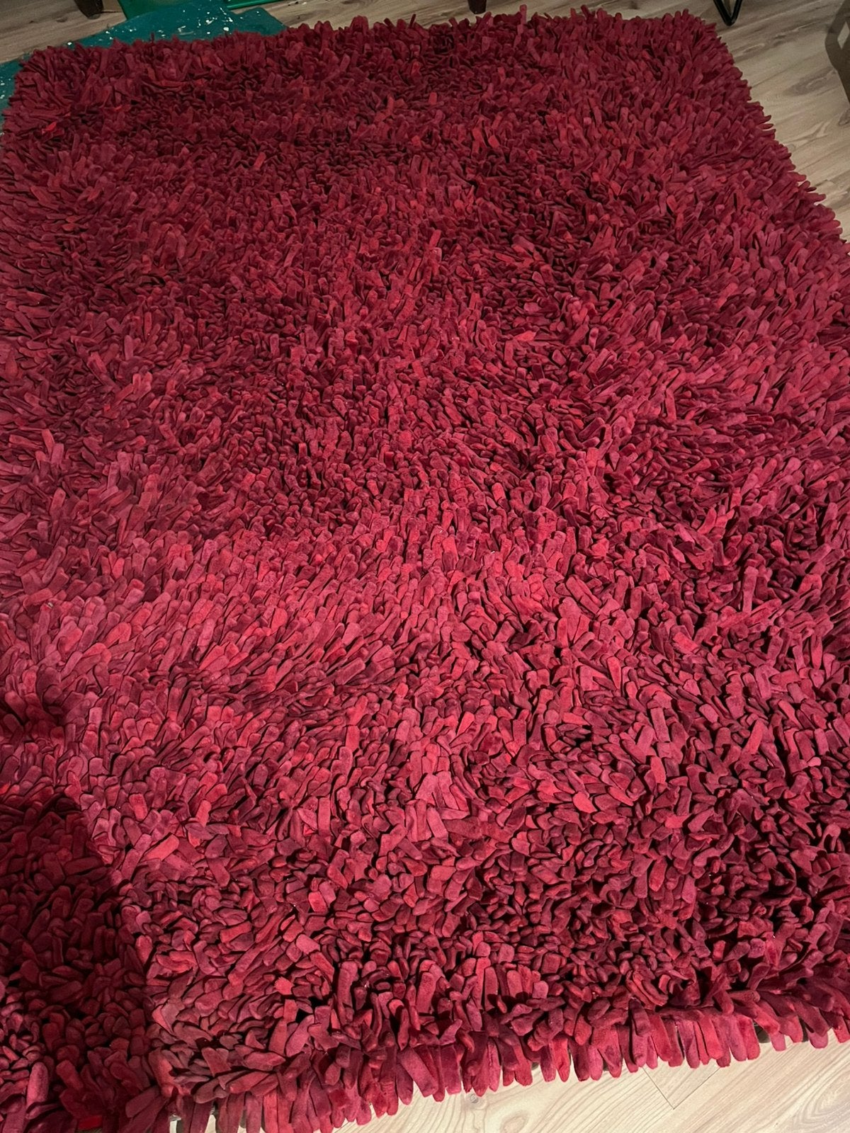 Mooi zwaar vloerkleed- Bordeaux rood 2.40/1.75, Ophalen, 200 cm of meer, Zo goed als nieuw, 200 cm of meer