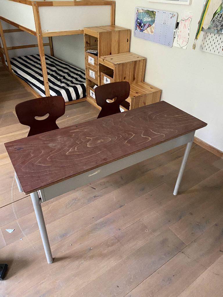 Vintage kinderbureau schoolbank, Kinderen en Baby's, Kinderkamer | Tafels en Stoelen, Ophalen, Gebruikt, Tafel(s) en Stoel(en)