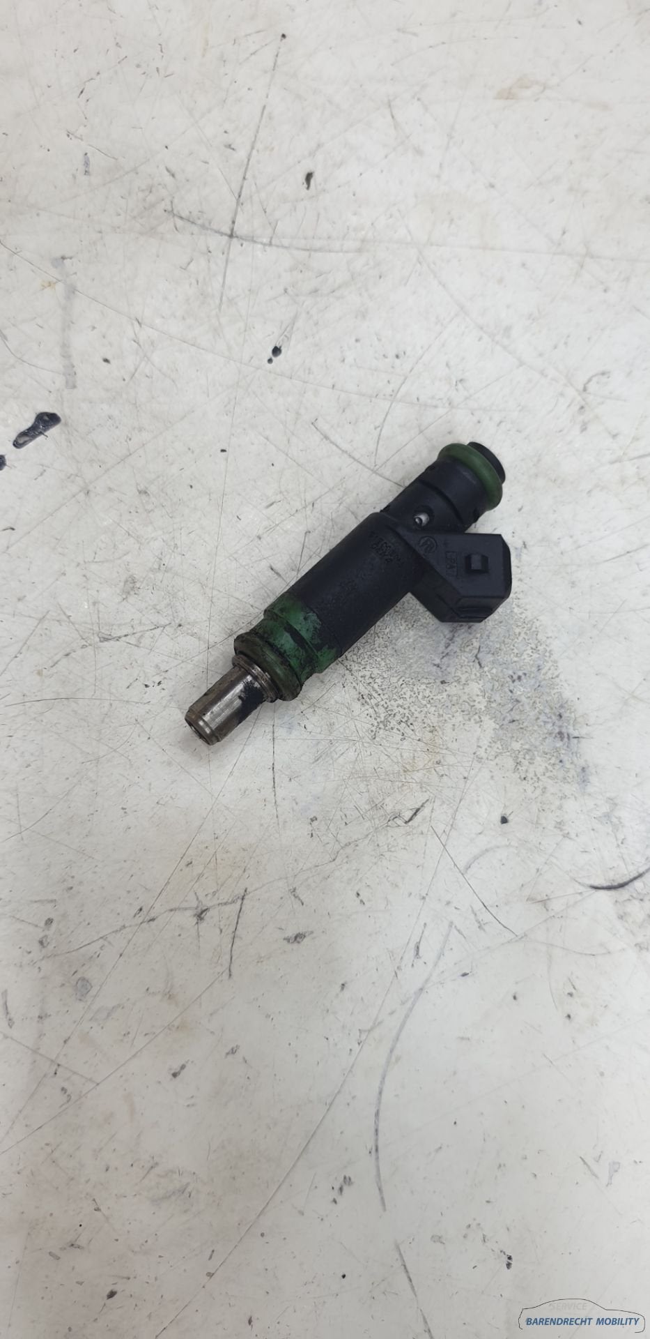Benzine injector Ford Puma 1.6 98MFBA9F593 nette staat gebru