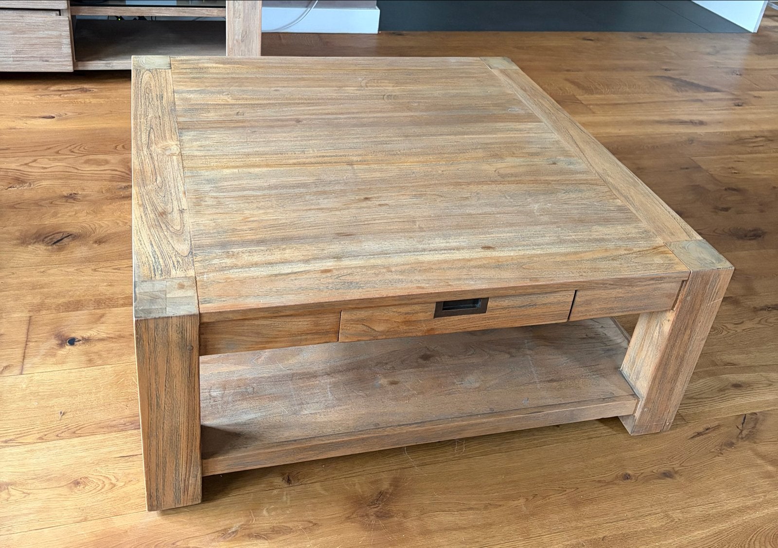 Salontafel Hampton van teakhout met lade en lectuurblad, Huis en Inrichting, Tafels | Salontafels, Ophalen, Gebruikt, 100 tot 150 cm