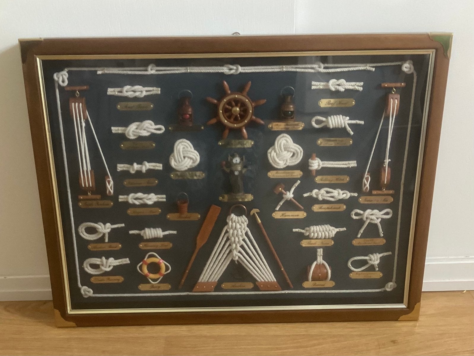 Scheeps Knopen achter glas / vitrine 60x45 cm, Ophalen, Zo goed als nieuw