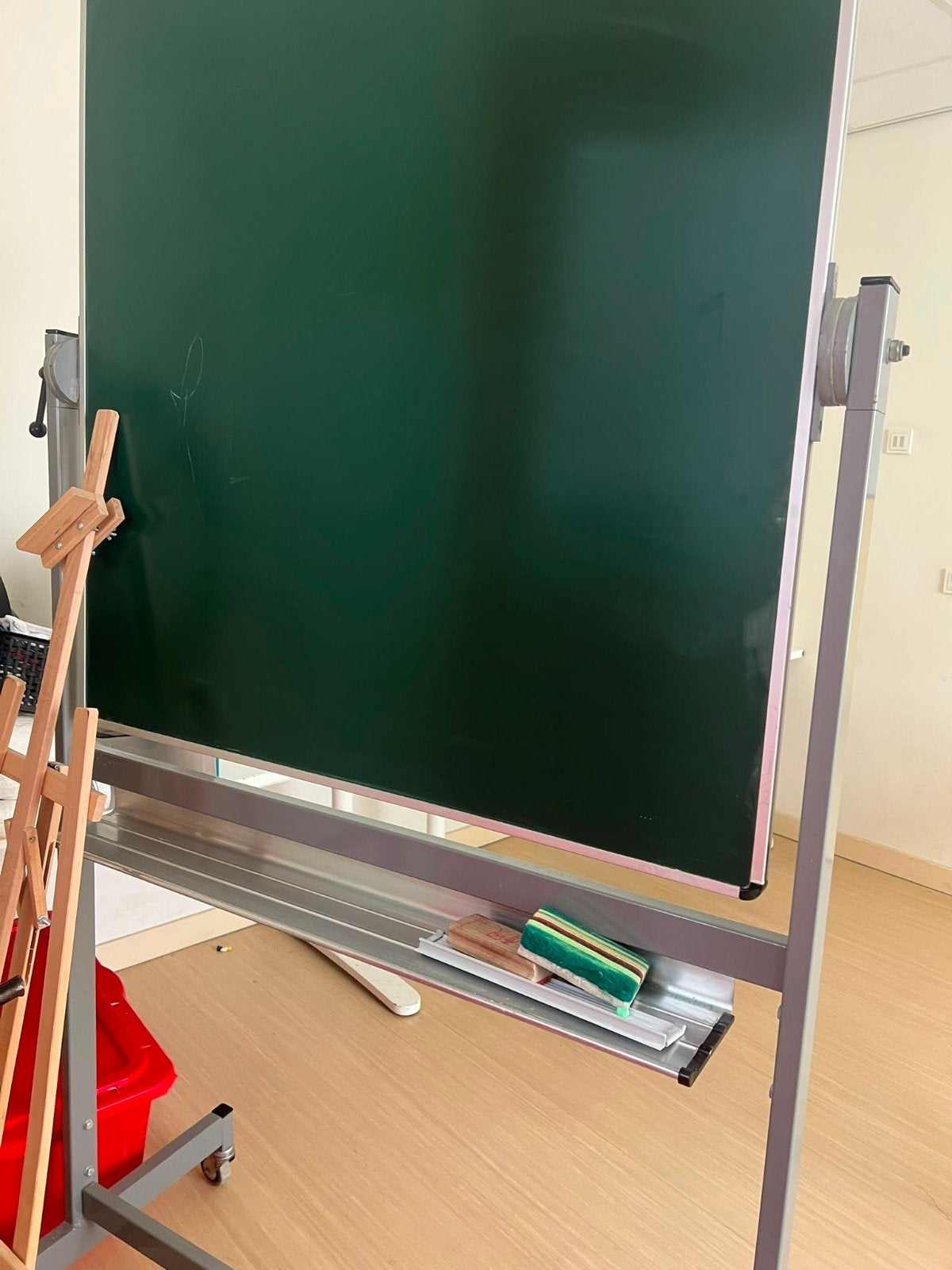 Schoolbord Krijtbord, Ophalen