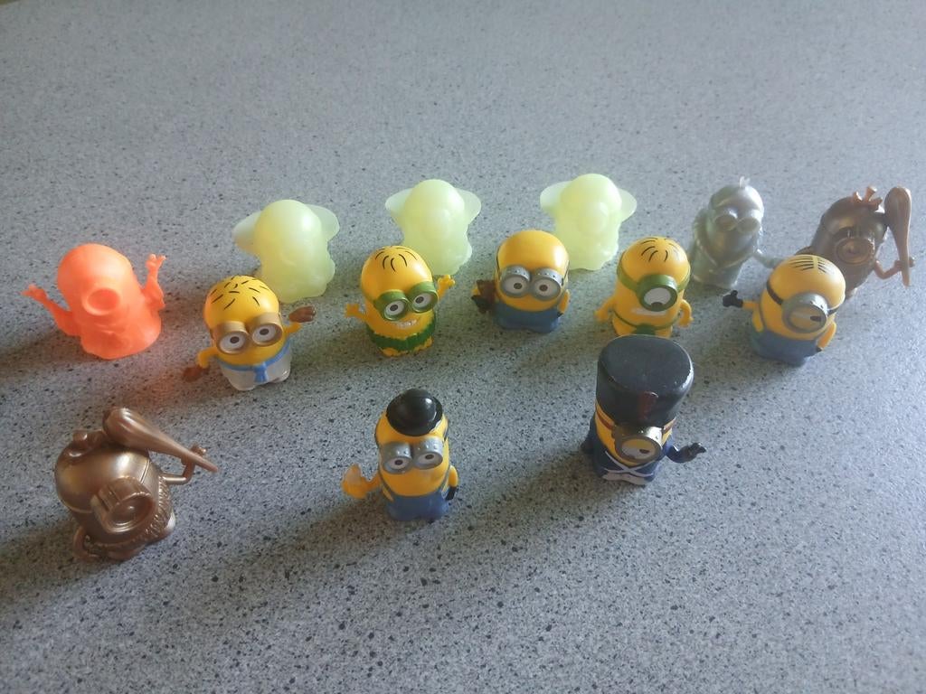 Minions spaaractie Plus - 11 verschillende + 3 dubbele, Ophalen of Verzenden, Nieuw