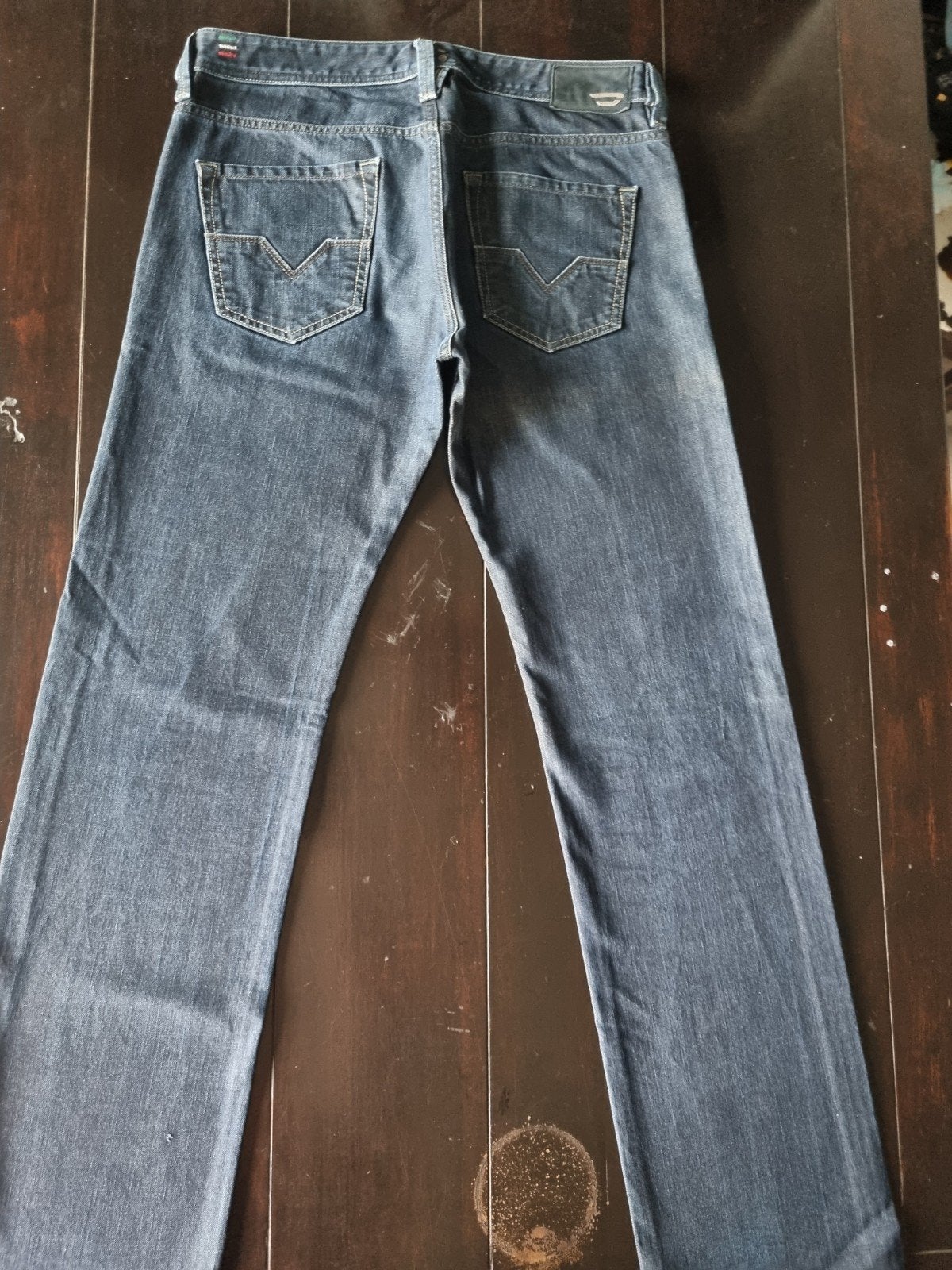ZGAN CLASSIC DIESEL LARKEE REGULAR STRAIGHT JEANS SIZE 33/34, Kleding | Heren, Diesel, Blauw, Ophalen of Verzenden, Zo goed als nieuw