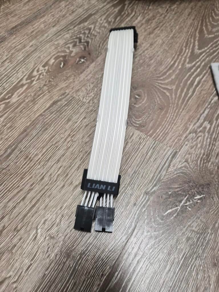Lian Li Strimer GPU kabel, Ophalen of Verzenden