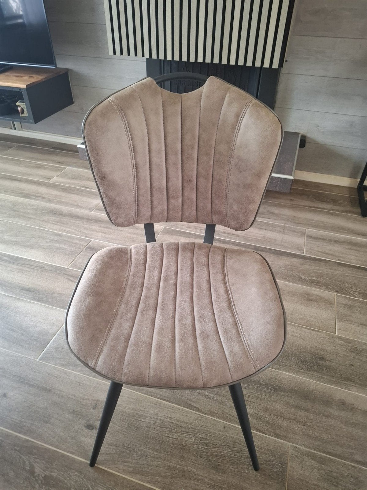 4 eetkamerstoelen suedine look, Ophalen