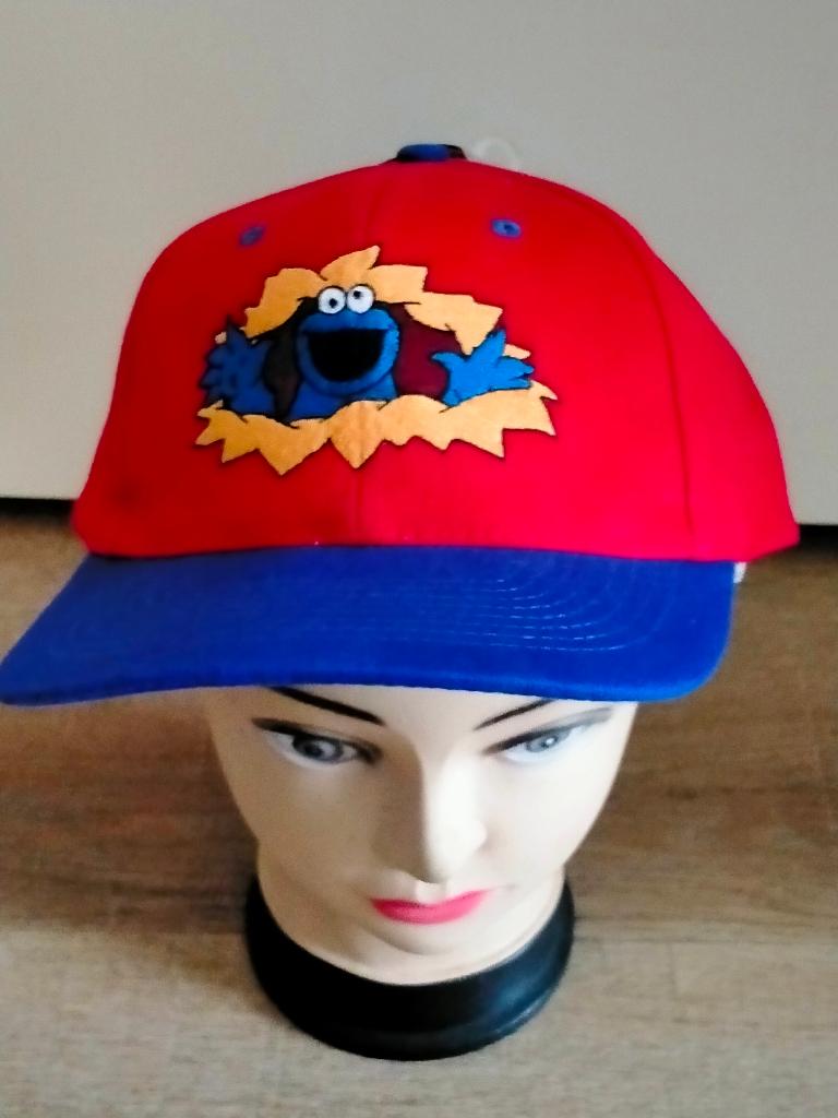 Sesamstraat koekiemonster vintage tv tekenfilm serie cap pet, Verzamelen, Ophalen of Verzenden, Overige figuren, Zo goed als nieuw