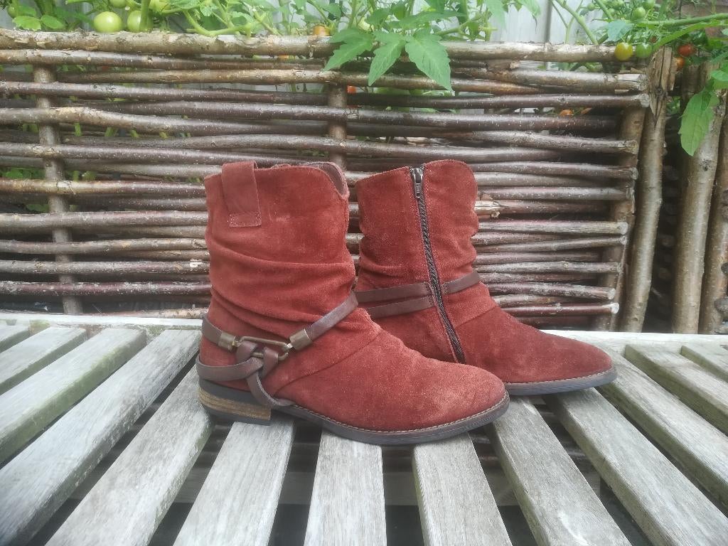 Via Vai Laarzen Suède Roodbruin maat 37, Kleding | Dames, Schoenen, Via Vai, Bruin, Lage of Enkellaarzen, Ophalen of Verzenden
