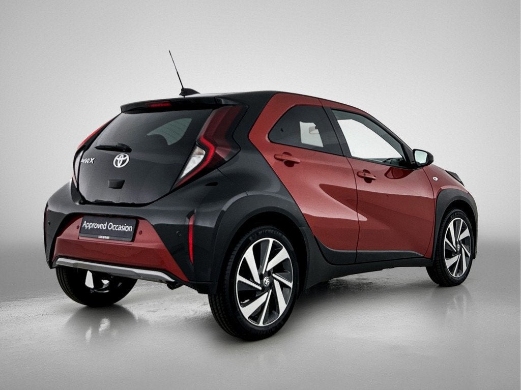 Toyota Aygo X 1.0 VVT-i S-CVT Envy | Stoelverwarming | Keyle, 12 maanden, Stof, 4 stoelen, 3 cilinders