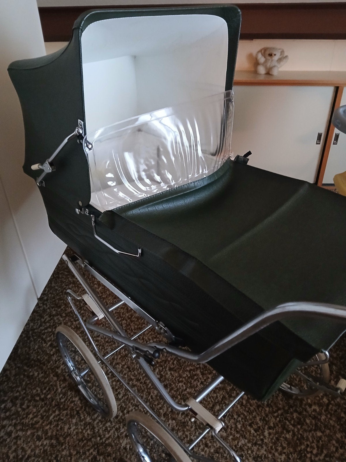 Kinderwagen vitage d groen skai . '60. Nog goed, Kinderen en Baby's, Kinderwagens en Combinaties, Ophalen, Gebruikt