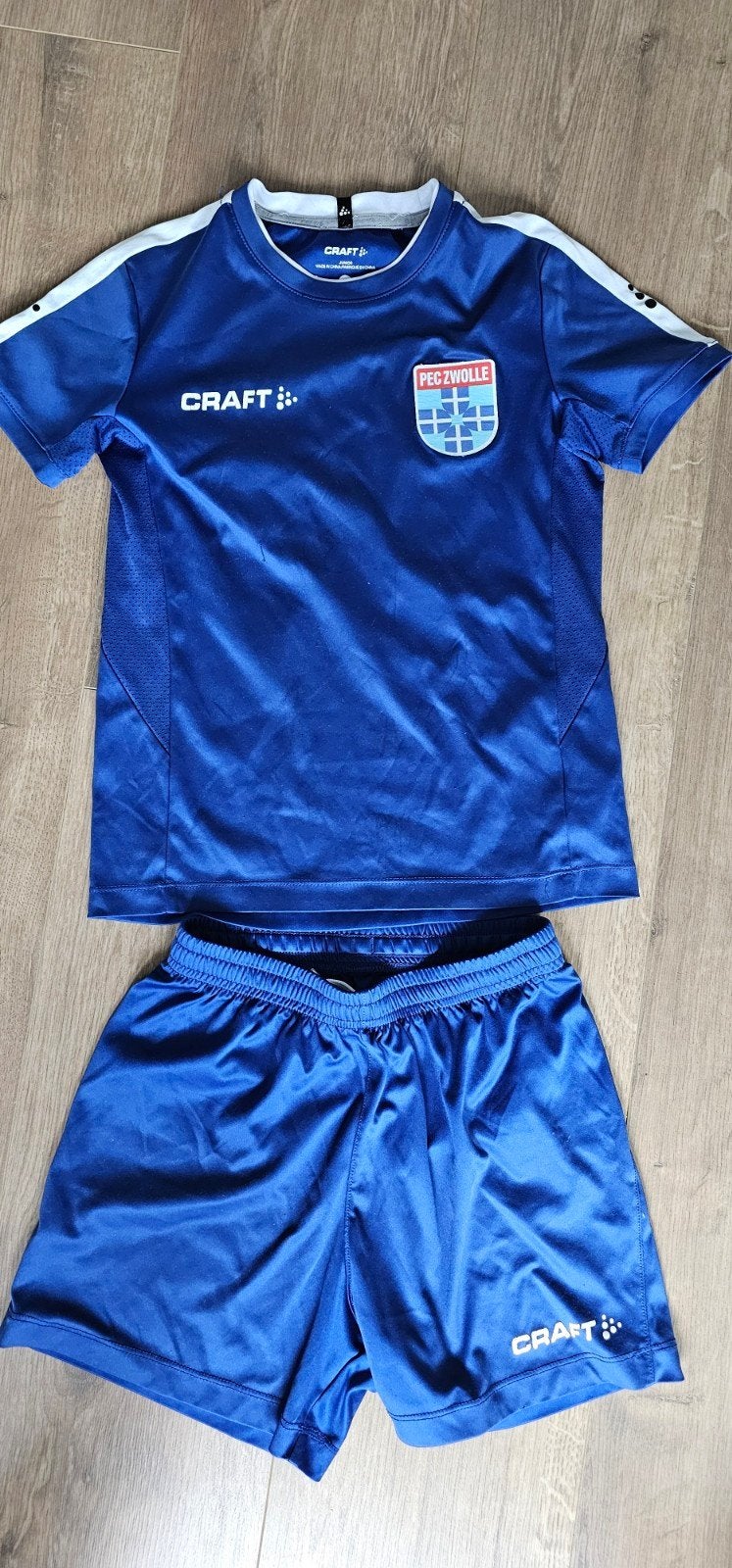 PEC Zwolle Voetbaltenue Maat 134-140 (Craft), Gebruikt, Sport- of Zwemkleding, Ophalen of Verzenden, Jongen