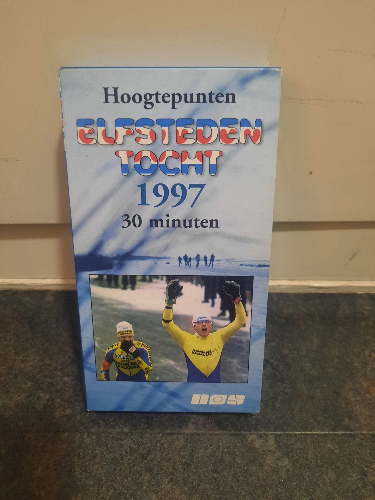 Hoogtepunten elfstedentocht 1997 VHS videoband, Ophalen, Zo goed als nieuw