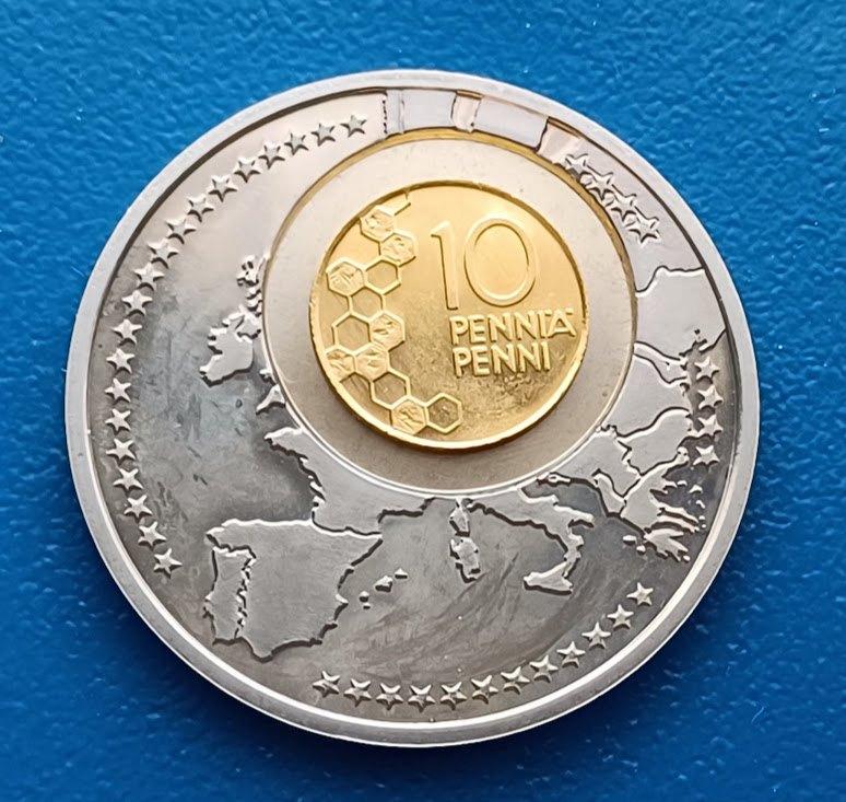 Penning Pecunia Nova Alteri Succedit Finland 12,5 euro, Postzegels en Munten, Penningen en Medailles, Verzenden, Overige materialen