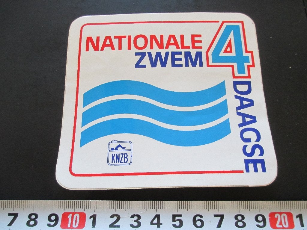 sticker KNZB Nationale zwemvierdaagse  GT195, Ophalen, Zo goed als nieuw
