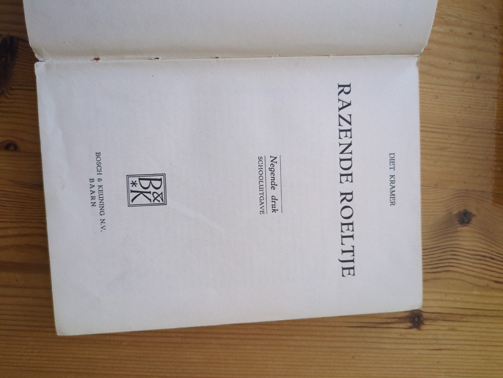 Razende Roeltje - Diet Kramer (Negende druk), Ophalen of Verzenden, Gelezen, Diet Kramer, Nederland