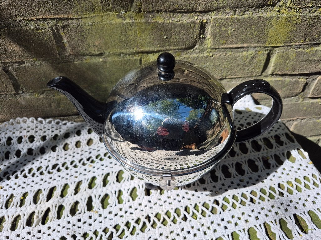 theepot met metalen theemuts, Theepot/fluitketel, Gebruikt, Zilver, Ophalen of Verzenden