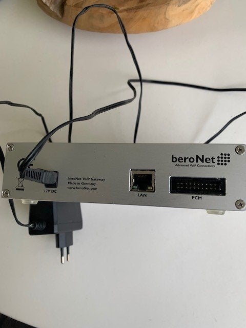 BeroNet Advanced Voip connectivity model BF-4004SO box, Ophalen of Verzenden, Nieuw