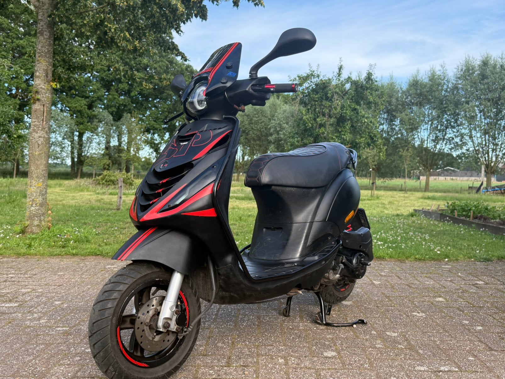 80cc Piaggio zip full malossi & optie ~ brom, Fietsen en Brommers, Scooters | Piaggio, Ophalen, Gebruikt, Maximaal 45 km/u, Zip