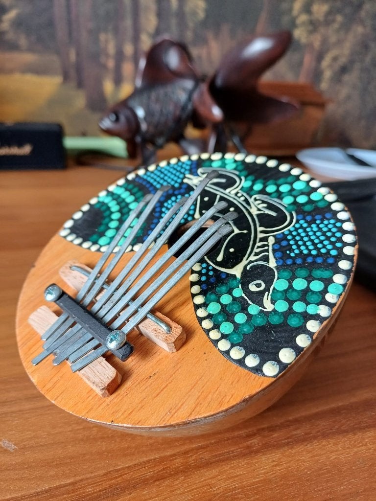 Handgemaakte, kleurrijke kalimba met 7 tongen, Muziek en Instrumenten, Ophalen of Verzenden, Zo goed als nieuw, Melodische percussie