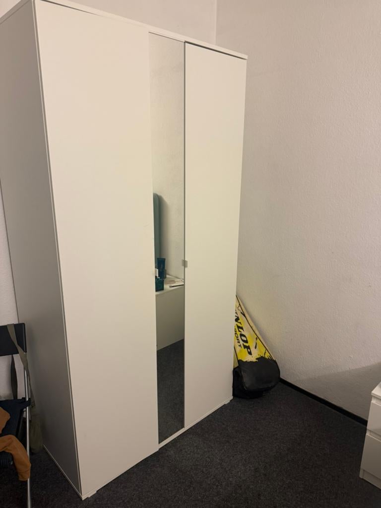 IKEA Vihals kledingkast, Ophalen, 100 tot 150 cm, Zo goed als nieuw, 150 tot 200 cm
