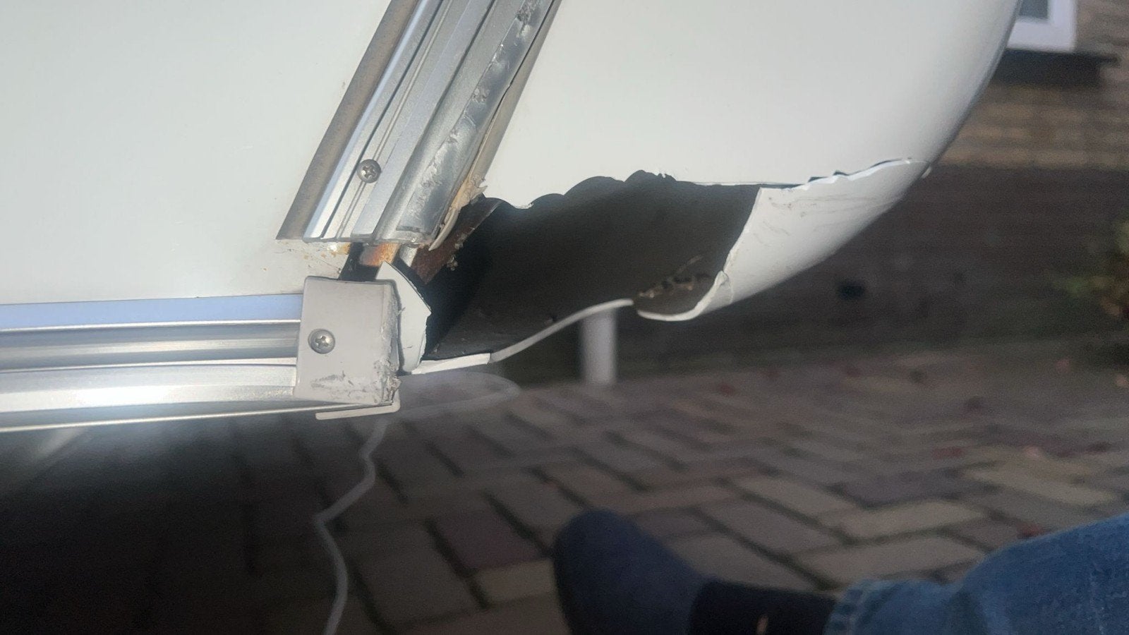 BUMPER REPARATIE,MAXXFAN,HORDEUR & PLISSE REPARATIE,S ENZ., Ophalen