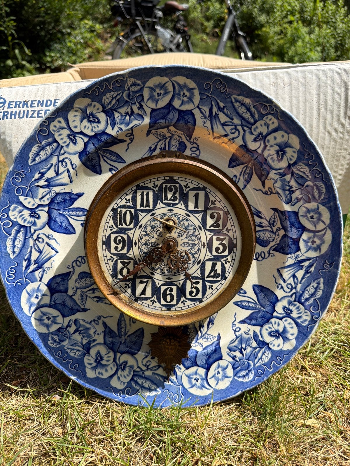 Antieke Delfts Blauw Wandklok met Bloemmotief, Ophalen