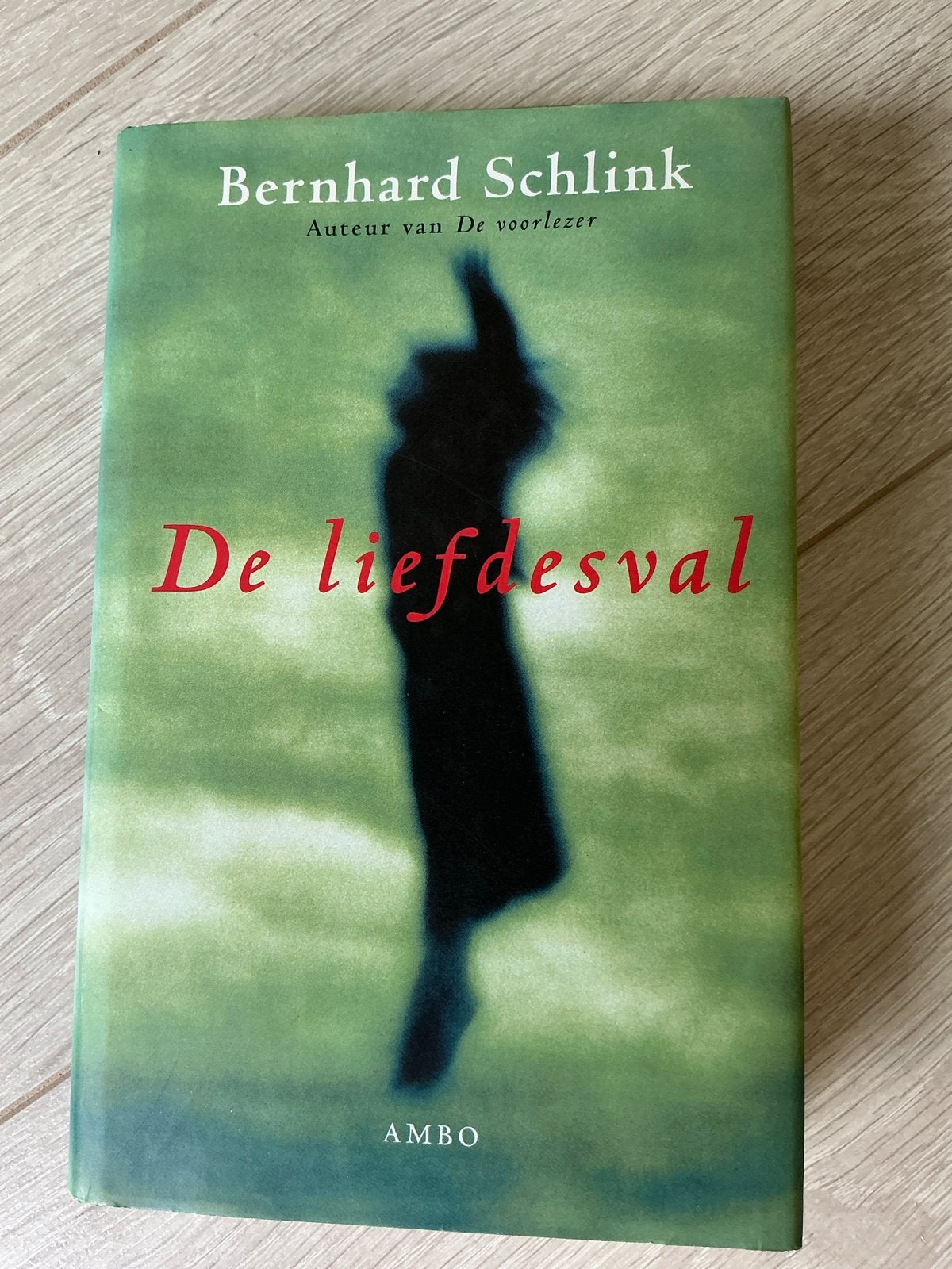 De liefdesval - Bernhard Schlink (Zo goed als nieuw), Ophalen of Verzenden, Zo goed als nieuw, Nederland