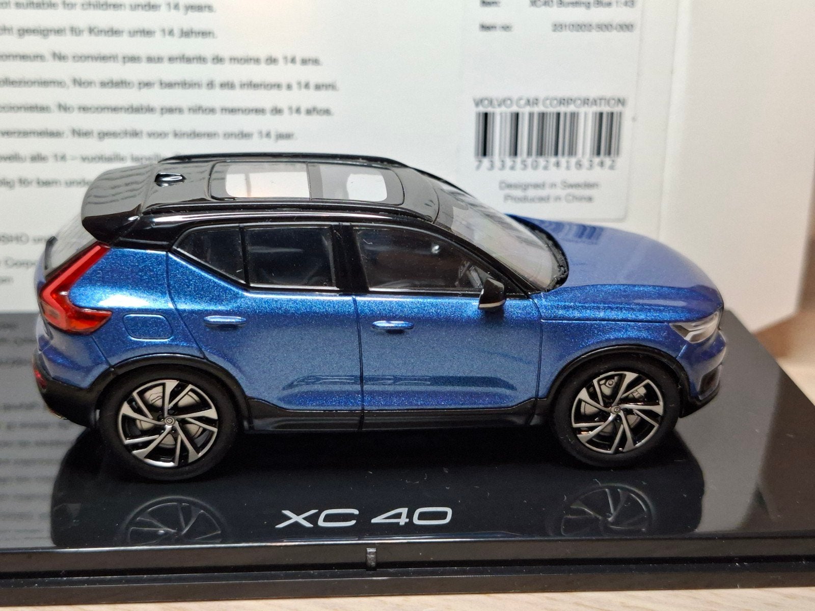 Volvo XC40 Bursting Blue 1:43 Schaalmodel, Hobby en Vrije tijd, Modelauto's | 1:43, Ophalen of Verzenden, Zo goed als nieuw, Auto