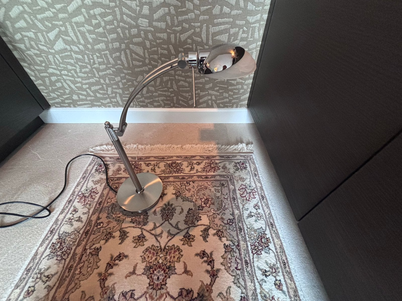 Moderne leeslamp/bureaulamp met G9 fitting, Huis en Inrichting, Ophalen, Zo goed als nieuw, Minder dan 100 cm, Metaal