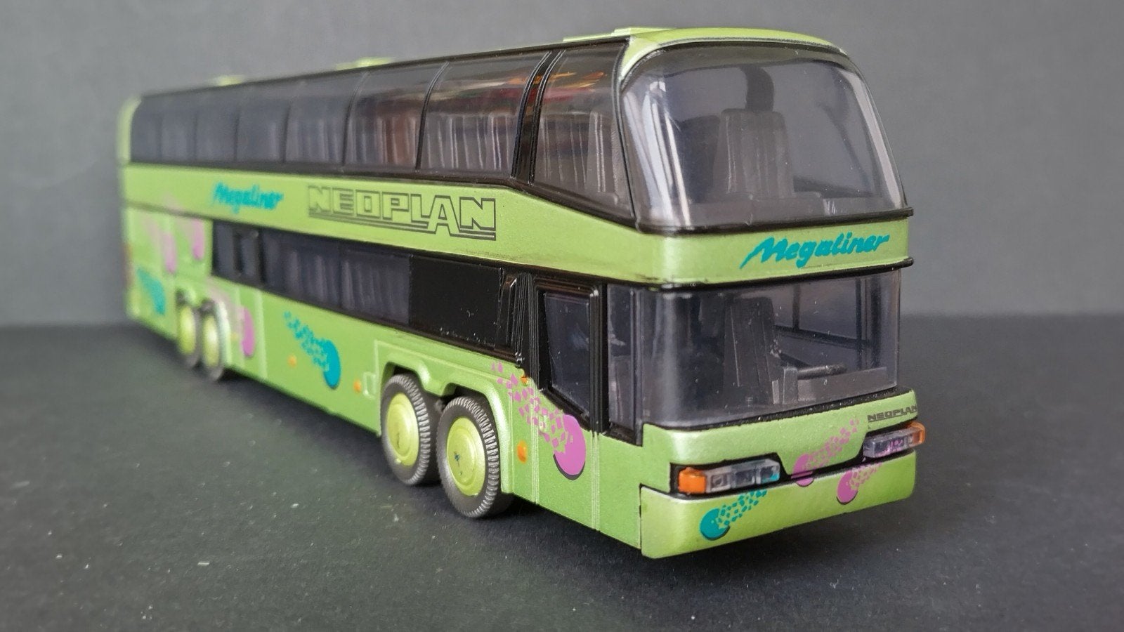 Neoplan Megaliner bus 1:66 Quadriga Pol, Verzenden, ., Zo goed als nieuw, .